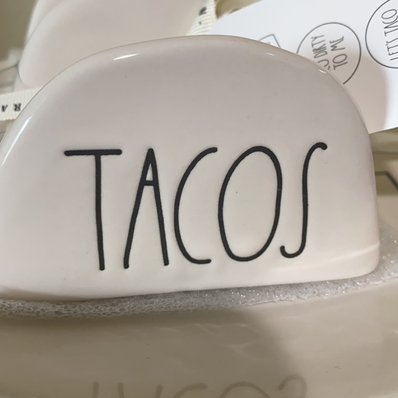 Rae Dunn Dining New Rae Dunn Ceramic Taco Holder And Plate Set
